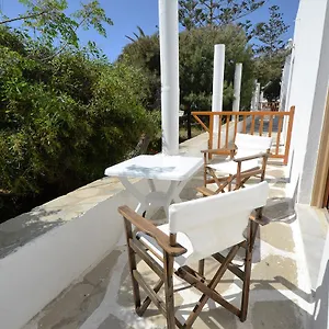 Madoupa Ornos (Mykonos)